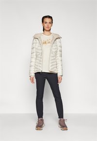 Columbia HIDDEN HAVEN™ LS TEE - Hosszú ujjú felső - chalk/treehome omblur