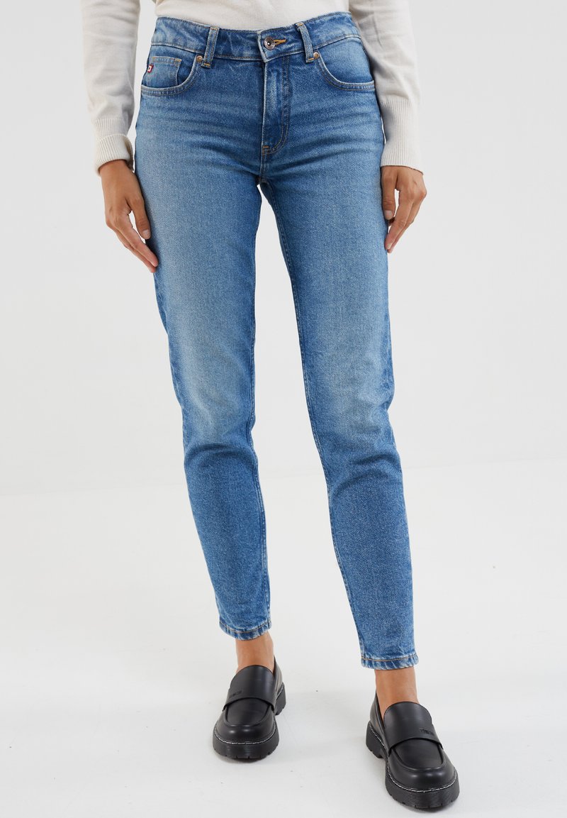 Big Star MAGGIE - Džinsi ar pakāpeniski sašaurinātiem galiem - aquablau