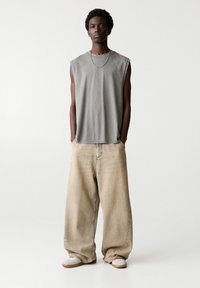 PULL&BEAR MEGA BAGGY - Jeans Relaxed Fit - light grey