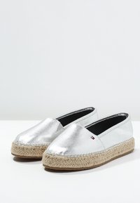 Tommy Hilfiger Espadrilles - silver-coloured