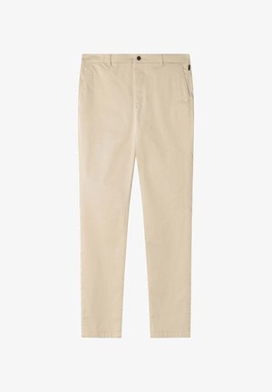 Pantaloni casual beige slim fit con passanti per cintura, chiusura con bottone e tasche laterali, mostrati distesi su sfondo bianco.
