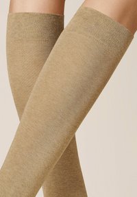 Unausgewählt, beige mel