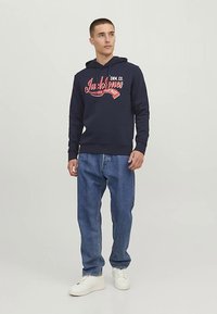 Jack & Jones JJELOGO HOOD - Majica s kapuljačom - navy blazer