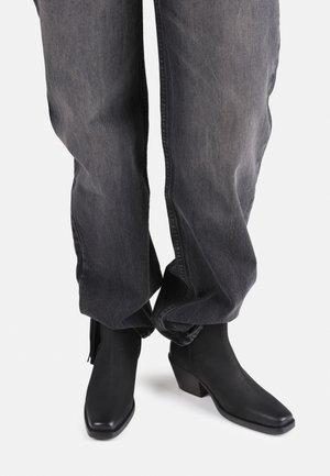 Bronx CASSI-DY - Classic ankle boots - black