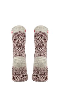 Rote und beige gemusterte Socken mit gestrickter Textur. Sie verfügen über ein festliches geometrisches Design, gerippte Bündchen sowie verstärkte Fersen- und Zehenbereiche.