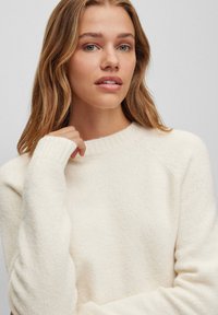 BOSS FEBISAN - Strickpullover - open white