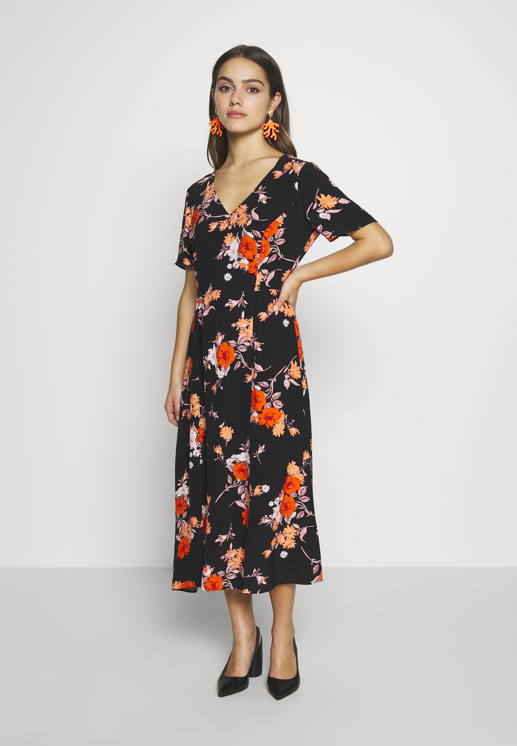 oriental dress black