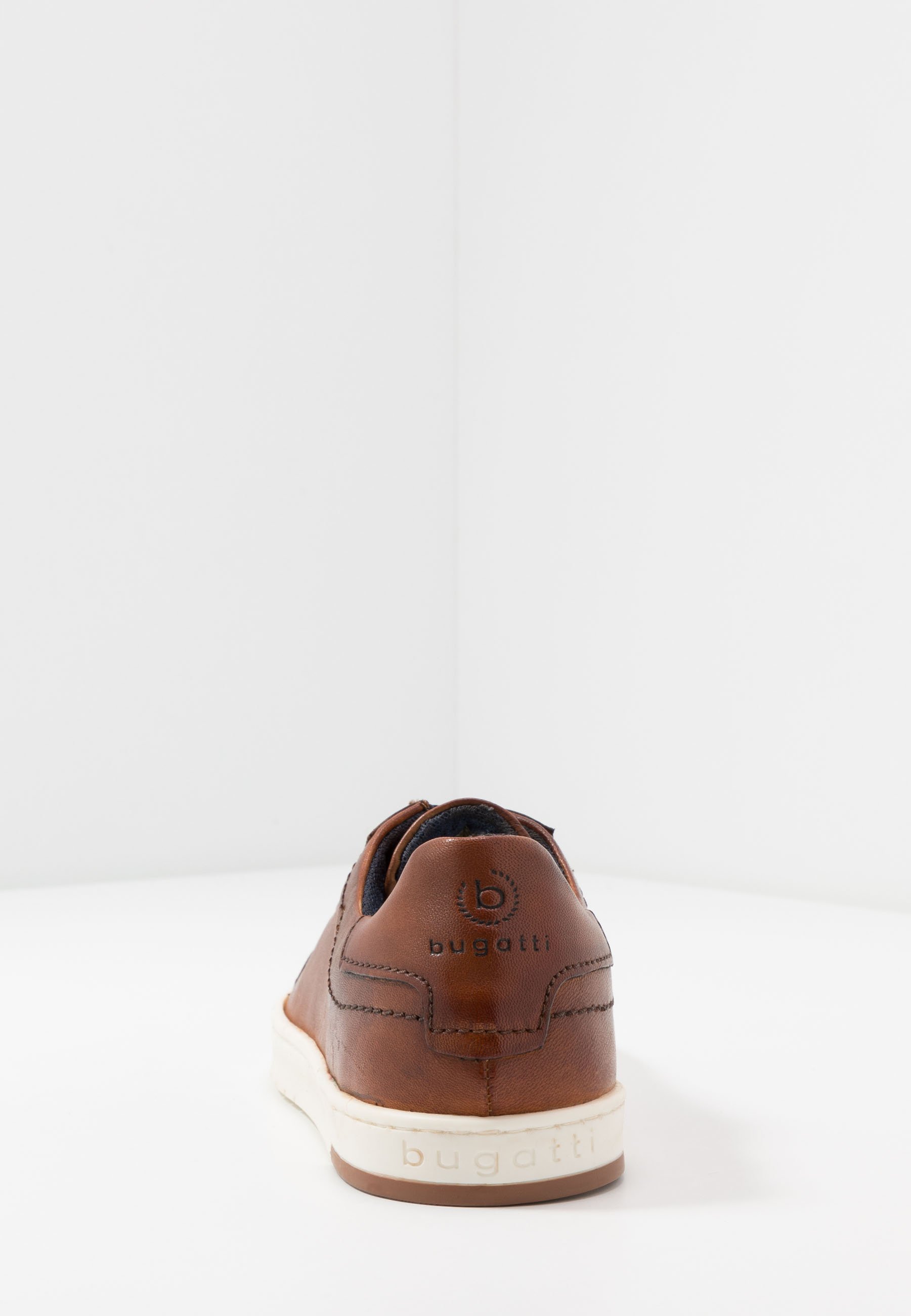 Bugatti ORAZIO Joggesko cognac Zalando.no Bugatti WAMBOLA Joggesko cognac Zalando.no
