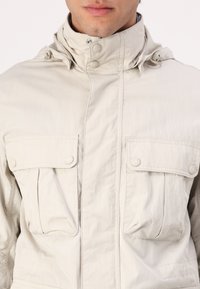 Belstaff DROME JACKET - Lengva striukė - stone beige