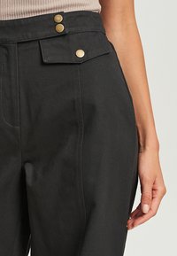 CALLI ASH - Nohavice - black