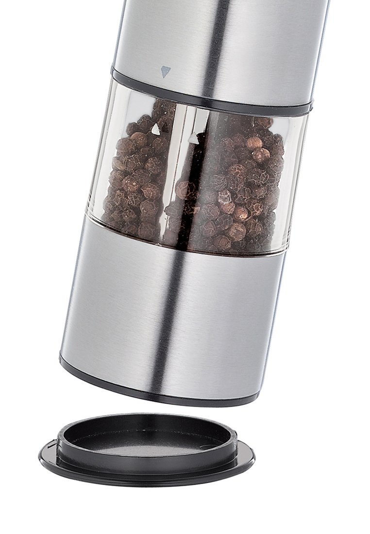 Pfeffermühle aus Edelstahl mit transparentem Behälter, der dunkelbraune Pfefferkörner zeigt, und einem schwarzen Boden. Modernes zylindrisches Design.