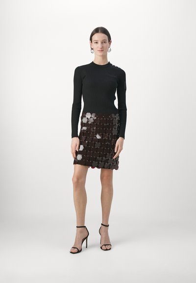 Rabanne EXCLUSIVE RHODOID SKIRT - Omlottkjol - ruby red