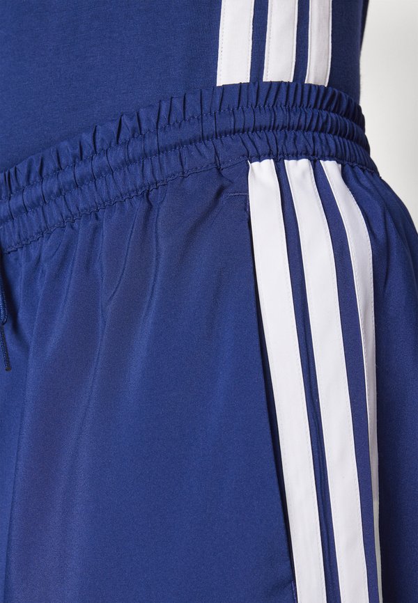 ESSENTIALS 3-STRIPES STANFORD OPEN HEM - Tracksuit bottoms4