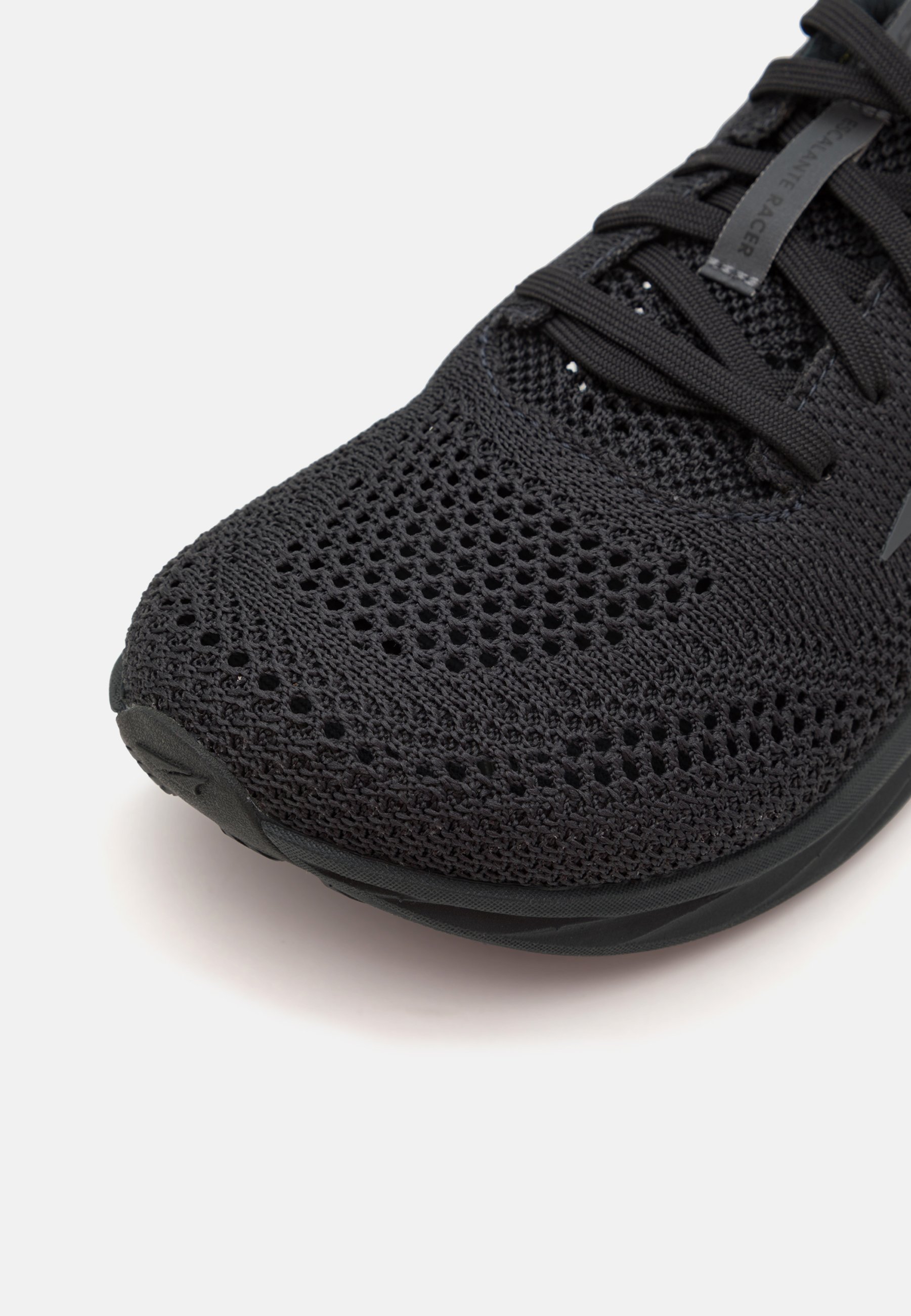 Altra ESCALANTE RACER 2 - Road running shoes - black - Zalando.co.uk