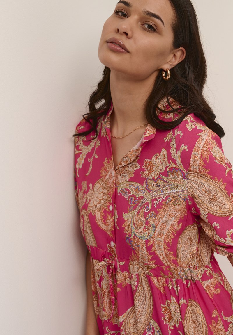 Cream ALORA - Maxi ruha - pink golden paisley/rózsaszín - Zalando.hu