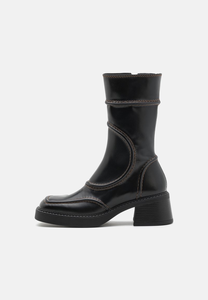 MIISTA MALENE - Støvler - black/brown