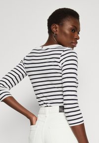 Tommy Hilfiger 1985 SLIM SLUB OPEN - Hosszú ujjú felső - breton ecru/desert sky