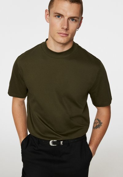 J.LINDEBERG ACE MOCK NECK - T-Shirt basic - forest green