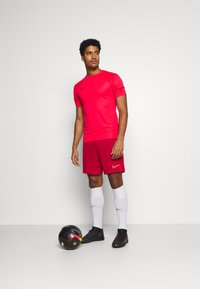 Nike Performance Calções desportivos - university red/white