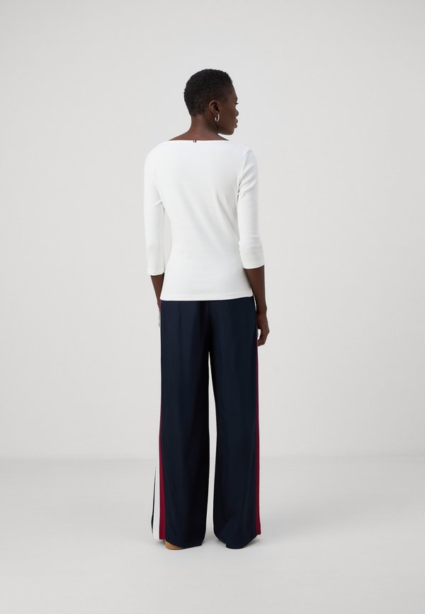 CODY - Long sleeved top - ecru4