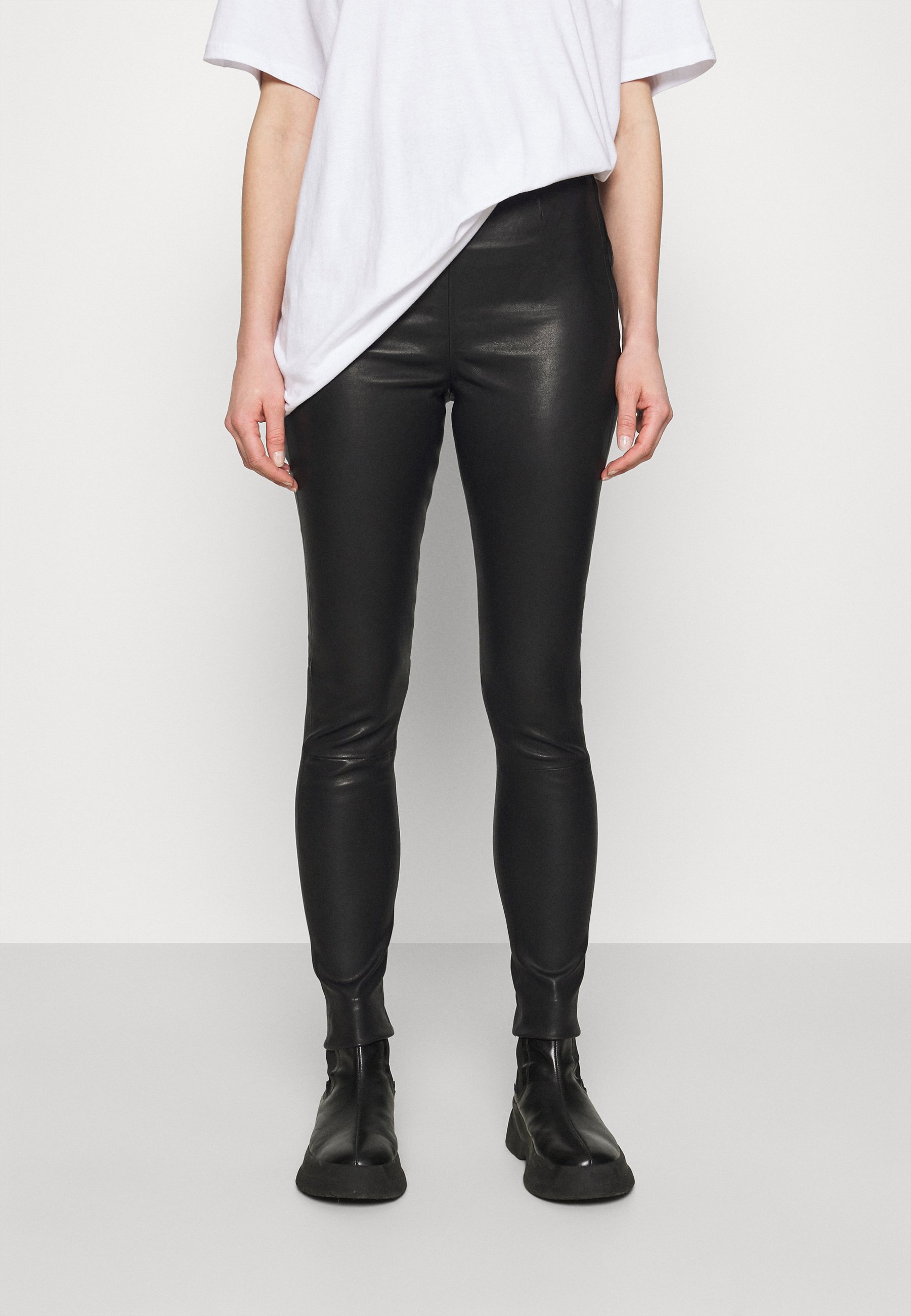 Gestuz SASHA - Leggings - Trousers 