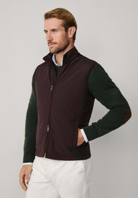 Hackett London Weste - dark brown