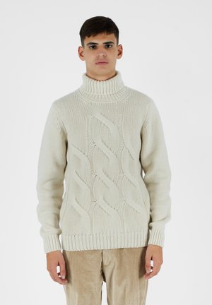 - Sweter