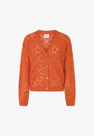 Oranje gebreide cardigan met V-hals, lange mouwen, diamantpatroon en vijf knoopsluitingen aan de voorkant.