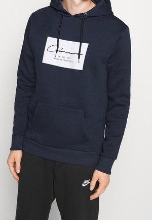 Bluza z kapturem
