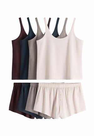 Vijf sets mouwloze tanktops en shorts met elastische taille in beige, grijs, marineblauw en donker bordeaux, per paar gerangschikt.