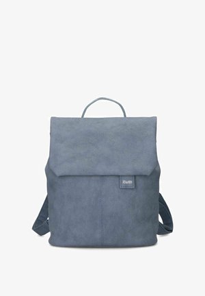 Zaino in pelle scamosciata blu con chiusura a patta, manico superiore, spallacci regolabili e piccola patch con il logo "zwei" sul davanti.