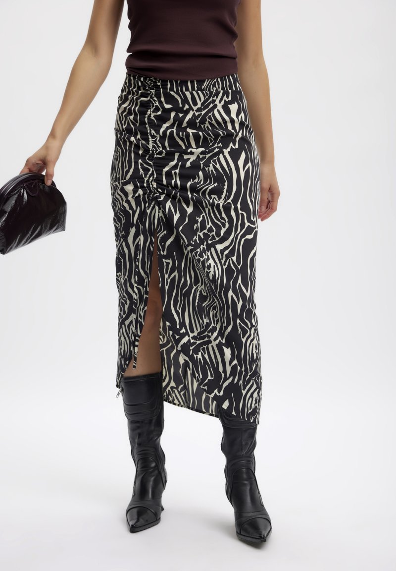 Fabulous GESTUZ Y2K rock Dress UKS Black with ironwork BT001 main image 1