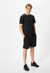 Koton - T-shirt z nadrukiem