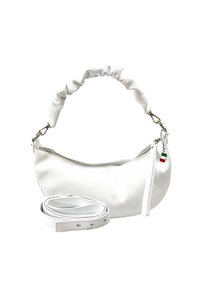 Witte leren handtas met een gestructureerde afwerking, gebogen vorm en een geplooide handgreep. Inclusief een verstelbare schouderband en een klein accent van de Italiaanse vlag.
