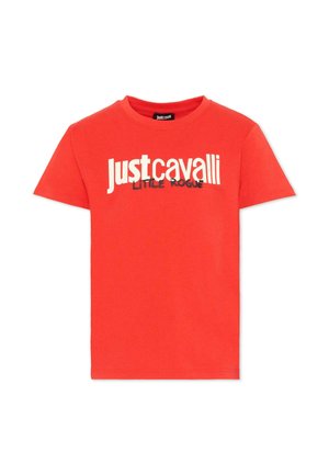 Felrood T-shirt met korte mouwen en witte en zwarte tekst "Just Cavalli Little Rogue" gedrukt op de borst.