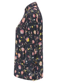 Blusa floral de tejido azul marino oscuro con flores rosas y amarillas, de mangas largas y cuello tipo solapa. Ajuste relajado con dobladillo curvado.