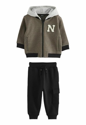 REGULAR FIT  HOODED  SET - Träningsset - brown and black check