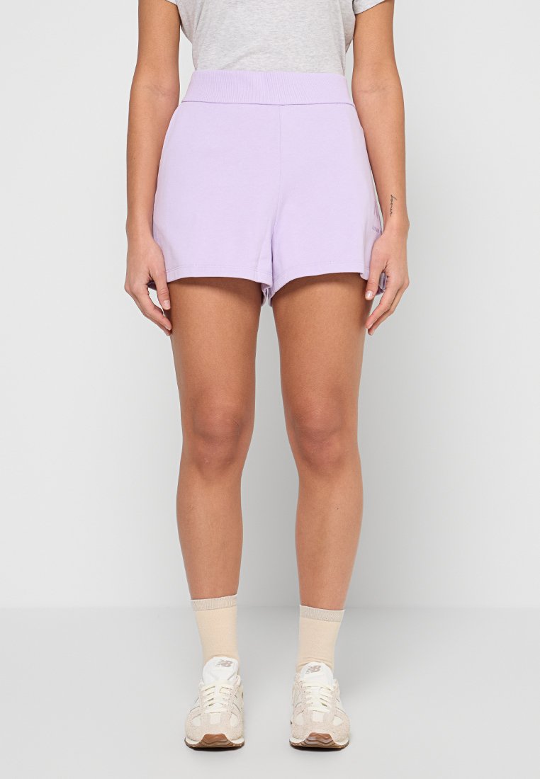 Armani Exchange Shorts paars Armani Exchange Shorts paars