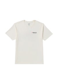 Camiseta de algodón blanca de Billabong con mangas cortas, escote redondo y un pequeño logotipo colorido en el pecho. Textura suave y corte informal.