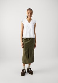 VILA VIFIE DOBBY V NECK - Blouse - snow white