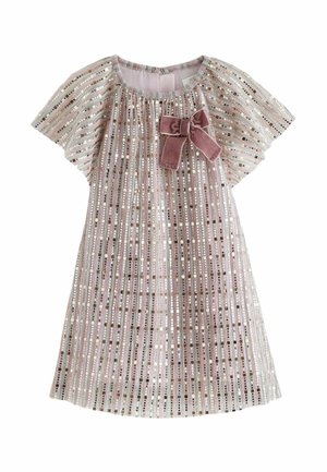 Robe scintillante en rose doux avec des rayures verticales de sequins, manches courtes et un détail de nœud en velours à l'avant. Texture lisse.