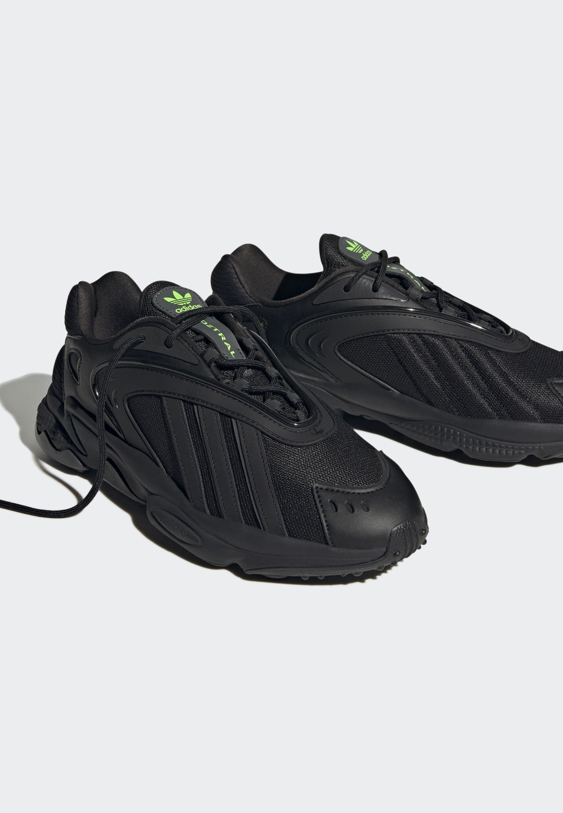 adidas Originals OZTRAL UNISEX - Trainers - core black core