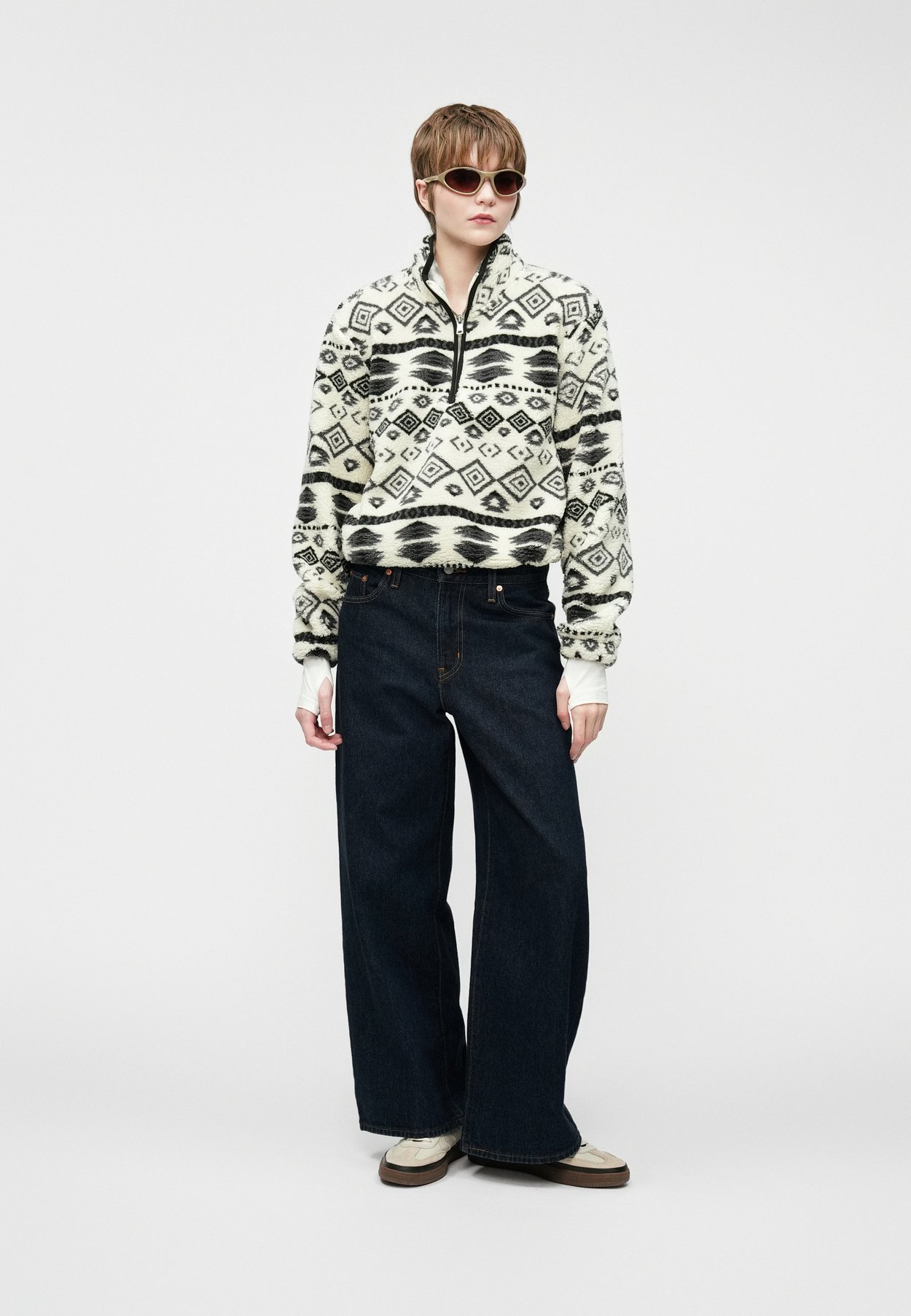 ONLNEW DALLAS HIGHNECK