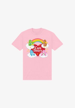 Rosa T-Shirt mit Care Bears auf Wolken, einem roten Herz mit dem Schriftzug "Care Bears", einem Regenbogen und gelben Sternen rund um das Motiv.
