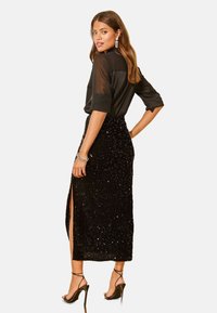 Lipsy SEQUIN - Fustă maxi - black