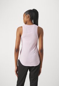 Puma STUDIO FOUNDATION RACERBACK TANK - Felső - grape mist