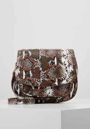 Taška s příčným popruhem - cognac