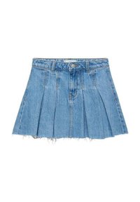 Jeansrock, hellblau, mit gefälteltem Design und fransigem Saum. Standardbund mit Gürtelschlaufen und Knopfverschluss vorne.