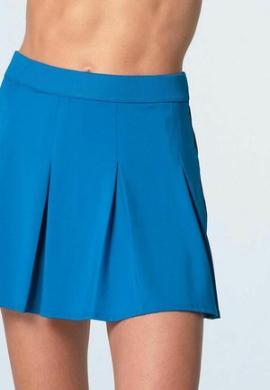 Een geplooide skort in felblauw met een brede elastische tailleband en een gladde textuur, ontworpen voor actieve kleding.