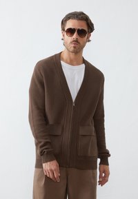 Pier One Cardigan - taupe